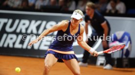 Porsche Tennis Grand Prix 2015