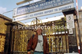 01.08.94 Tottenham Hotspurs J&uuml;rgen Klinsmann