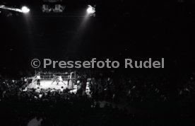 02.12.83 Boxen Rene Weller