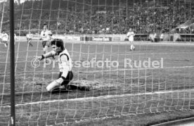 17.12.77 VfB Stuttgart - Eintracht Braunschweig