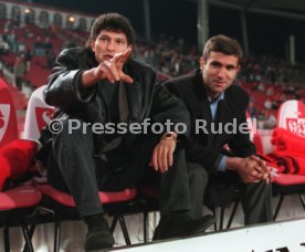 VfB Stuttgart-Germinal Ekeren 2:4 Krassimir Balakov Foto Rudel