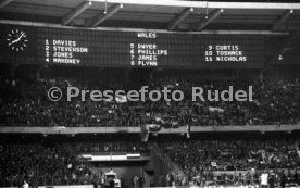17.11.79 Deutschland - Wales