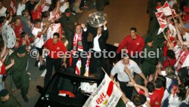 Deutscher Meister 2007, VfB Stuttgart, Autokorso, Erwin Staudt und Fernando Meira.