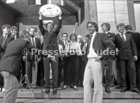 26.05.1984 VfB Stuttgart Meisterschaft 1984 Empfang Rathaus