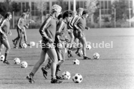 13.10.83 VfB Stuttgart Training