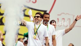 25.05.25 VfB Stuttgart Feier und Autokorso DFB-Pokal Sieg Stuttgart Schlossplatz