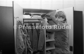 05.12.83 Stuttgarter Kickers J&uuml;rgen Klinsmann Bundeswehr