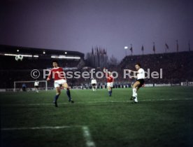 17.11.76 Deutschland - Tschechoslowakei