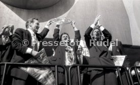 17.05.1992 VfB Stuttgart Meisterschaft Empfang im Stadion
