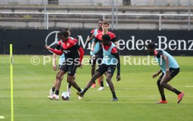 28.04.2021 VfB Stuttgart Training