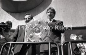 17.05.1992 VfB Stuttgart Meisterschaft Empfang im Stadion