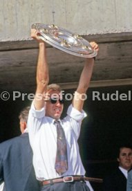 17.05.1992 VfB Stuttgart Meisterschaft Empfang im Stadion