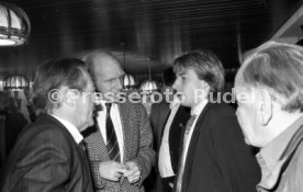 10.04.90 DFB Pressekonferenz