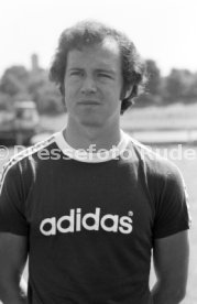 14.07.75 TSV 1860 M&uuml;nchen Fototermin 1975/1976
