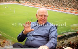 14.12.23 VfB Stuttgart Sebastian und Dieter Hoene&szlig;