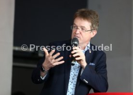 24.06.21 VfB Stuttgart Roter Tisch