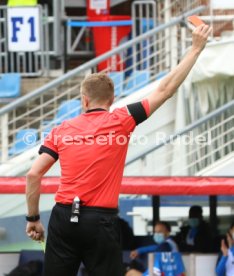 Fu&szlig;ball  2.Bundesliga Holstein Kiel vs. VfB Stuttgart