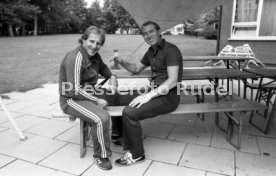 24.07.81 Fussball Bundesliga Ettmayer Senekowitsch
