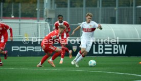 08.11.25 U17 VfB Stuttgart - U17 FC Bayern M&uuml;nchen
