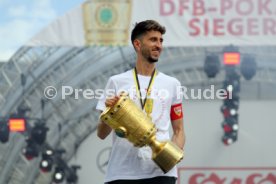 25.05.25 VfB Stuttgart Feier und Autokorso DFB-Pokal Sieg Stuttgart Schlossplatz