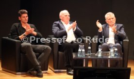 Podiumsdiskussion Stuttgart Liederhalle Wolfgang Dietrich, Mario Gomez, Uli Hoene&szlig;