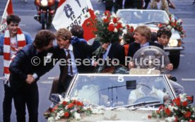 26.05.1984 VfB Stuttgart Meisterschaft 1984 Autokorso Bad Cannstatt