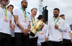 25.05.25 VfB Stuttgart Feier und Autokorso DFB-Pokal Sieg Stuttgart Schlossplatz