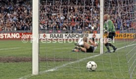 02.05.81 DFB-Pokal Finale Eintracht Frankfurt - 1. FC Kaiserslautern