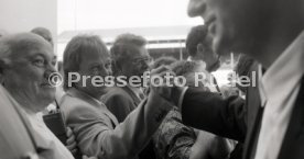 17.05.1992 VfB Stuttgart Meisterschaft Empfang im Stadion