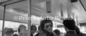 17.05.81 Ankunft DFB Nationalspieler Schlosshotel Monrepos Ludwigsburg