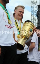 25.05.25 VfB Stuttgart Feier und Autokorso DFB-Pokal Sieg Stuttgart Schlossplatz