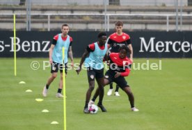 28.04.2021 VfB Stuttgart Training