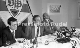 16.01.90 VfB Stuttgart PK Vorstellung Manager Hoene&szlig;