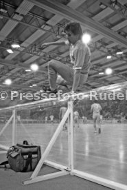 03.01.87 Fussball Hallenturnier Karlsruhe