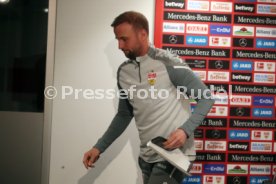 07.04.23 VfB Stuttgart PK Hoene&szlig;
