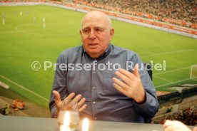 14.12.23 VfB Stuttgart Sebastian und Dieter Hoene&szlig;