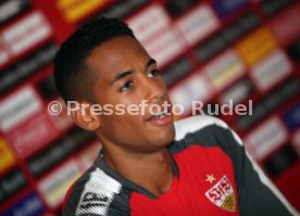 VfB Stuttgart Dennis Aogo