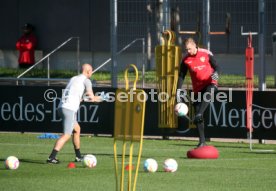 04.10.22 VfB Stuttgart Training