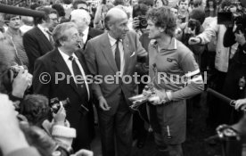 03.06.80 Sepp Maier Abschiedsspiel FC Bayern M&uuml;nchen - Deutsche Fussball Nationalmannschaft