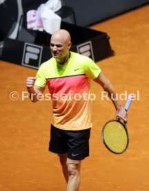 Porsche Tennis Grand Prix 2015