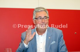 02.08.24 VfB Stuttgart Vorstellung Pr&auml;sidium
