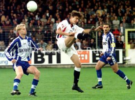 Stuttgarter Kickers-TeBe Berlin v.l. Achim Pfuderer, Ilija Aracic, Adnan Kevric Foto Rudel