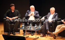 Podiumsdiskussion Stuttgart Liederhalle Wolfgang Dietrich, Mario Gomez, Uli Hoene&szlig;