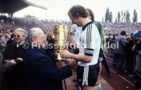 02.05.81 DFB-Pokal Finale Eintracht Frankfurt - 1. FC Kaiserslautern