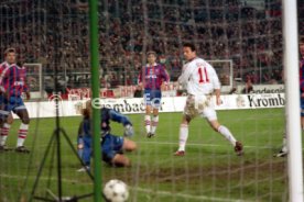 01.12.96 VfB Stuttgart - FC Bayern M&uuml;nchen