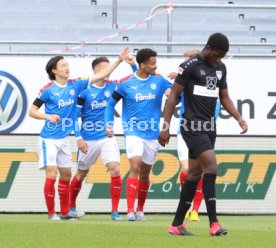 Fu&szlig;ball  2.Bundesliga Holstein Kiel vs. VfB Stuttgart