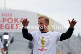 25.05.25 VfB Stuttgart Feier und Autokorso DFB-Pokal Sieg Stuttgart Schlossplatz