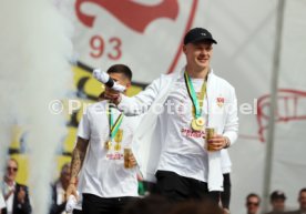 25.05.25 VfB Stuttgart Feier und Autokorso DFB-Pokal Sieg Stuttgart Schlossplatz