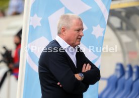 Stuttgarter Kickers - Hallescher FC