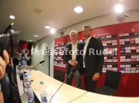 VfB Stuttgart PK Vorstellung Trainer Weinzierl